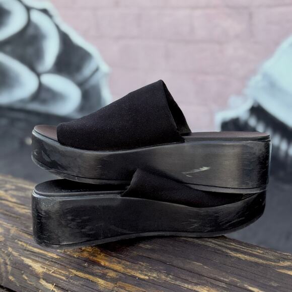 Y2K Bebe Black Platform Slides Size 10 - Picture 4 of 5